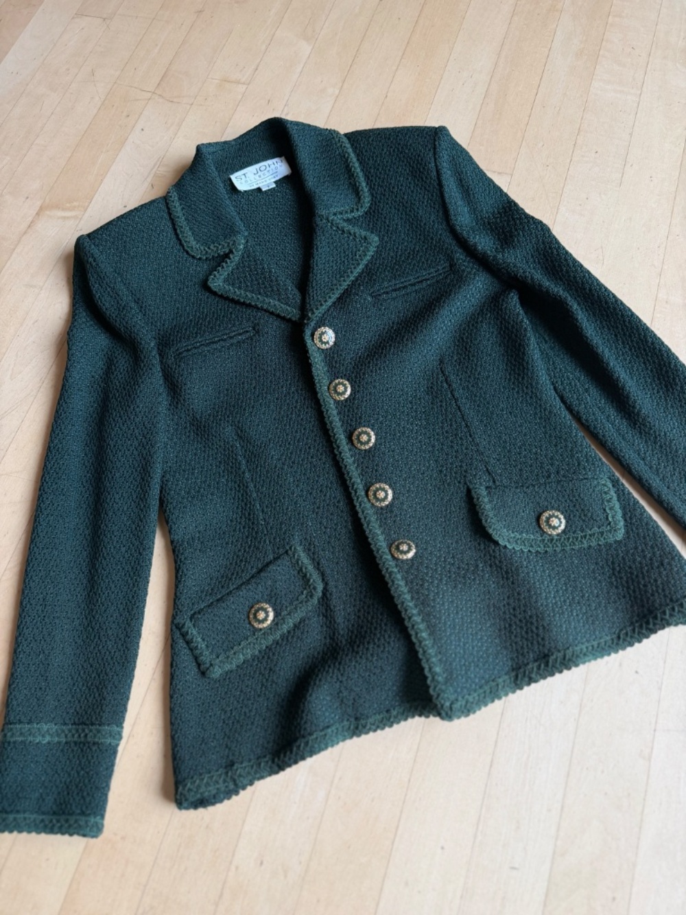 St. John Collection Green textured suit, 2, GD1304 - Picture 3 of 8